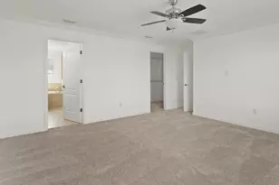 2478 Heydon Cir E, Naples, FL 34120 - Photo 15