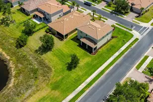 2478 Heydon Cir E, Naples, FL 34120 - Photo 37