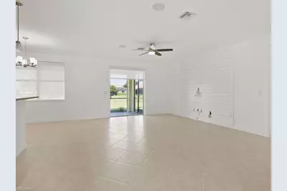 2478 Heydon Cir E, Naples, FL 34120 - Photo 9