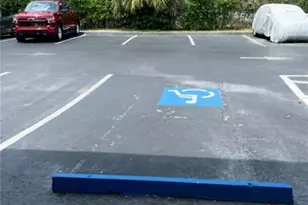 2555 Tamiami Trl N, Naples, FL 34103 - Photo 15