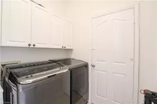 152 Napa Ridge Way, Naples, FL 34119 - Photo 15