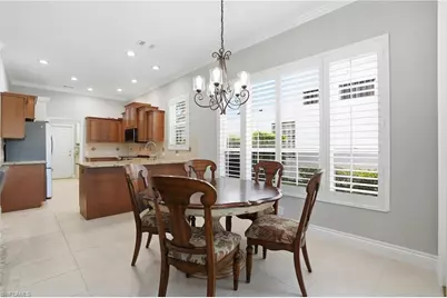 6039 Fairway Ct, Naples, FL 34110 - Photo 9