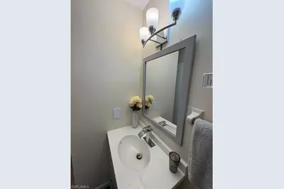 1005 SW 48th Ter #8, Cape Coral, FL 33914 - Photo 9