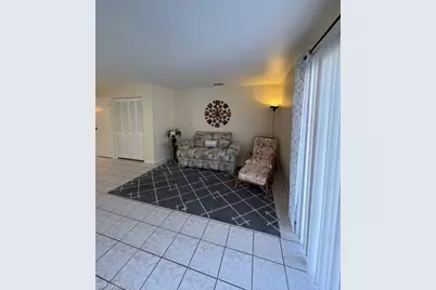 1005 SW 48th Ter #8, Cape Coral, FL 33914 - Photo 5