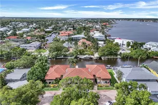 1390 Chesapeake Ave, Naples, FL 34102 - Photo 49