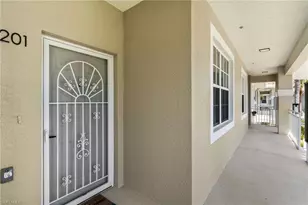 2335 Carrington Ct, Naples, FL 34109 - Photo 23