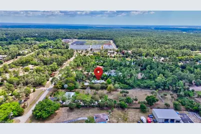 1441 25th St SW, Naples, FL 34117 - Photo 31