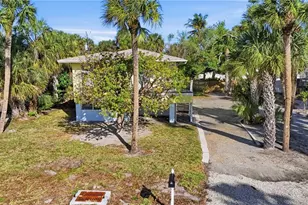 123 Andre Mar Dr, Fort Myers Beach, FL 33931 - Photo 31