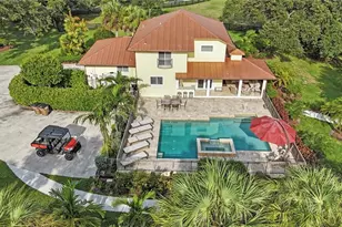 21531 N River Rd, Alva, FL 33920 - Photo 3