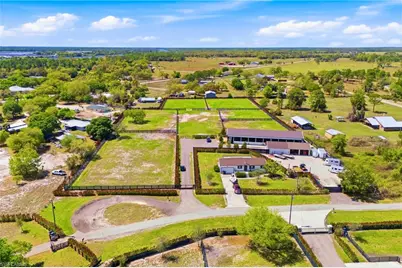 21531 N River Rd, Alva, FL 33920 - Photo 29