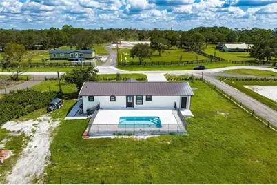 17701 Pronghorn St, Alva, FL 33920 - Photo 3