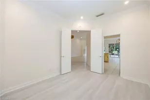 4260 Montalvo Ct, Naples, FL 34109 - Photo 15