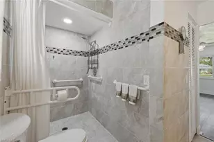 156 Marseille Dr, Naples, FL 34112 - Photo 17