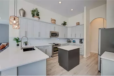 2112 Amargo Way, Naples, FL 34119 - Photo 3