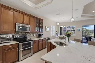 1589 Serrano Cir, Naples, FL 34105 - Photo 7