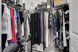 1589 Serrano Cir, Naples, FL 34105 - Photo 19