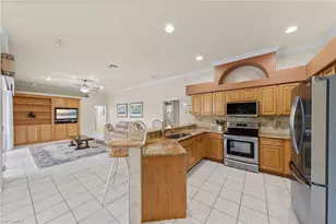 11451 Pembrook Run, Estero, FL 33928 - Photo 11