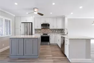 7706 Jewel Ln, Naples, FL 34109 - Photo 3