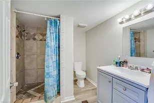 106 Moon Bay St, Naples, FL 34114 - Photo 21