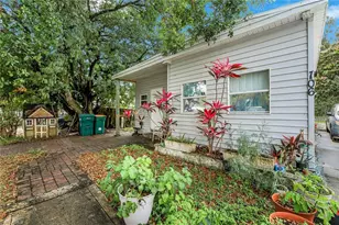 106 Moon Bay St, Naples, FL 34114 - Photo 1