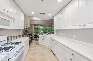 3985 Deer Crossing Ct, Naples, FL 34114 - Photo 5