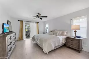 532 Roma Ct, Naples, FL 34110 - Photo 17