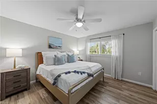 843 Palm View Dr, Naples, FL 34110 - Photo 3