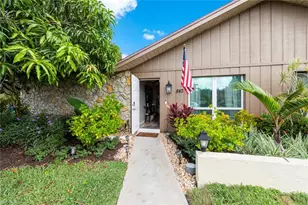 843 Palm View Dr, Naples, FL 34110 - Photo 5
