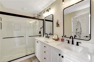 4350 Covey Cir, Naples, FL 34109 - Photo 15