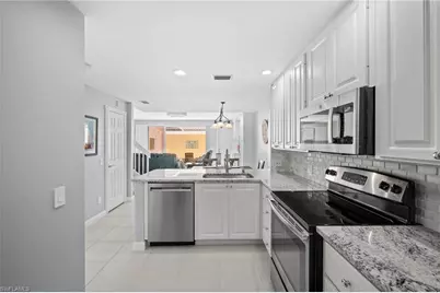 29020 Alessandria Cir, Bonita Springs, FL 34135 - Photo 13