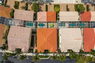 29020 Alessandria Cir, Bonita Springs, FL 34135 - Photo 33