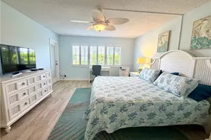 105 Penny Ln, Naples, FL 34112 - Photo 9