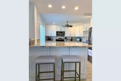 105 Penny Ln #5, Naples, FL 34112 - Photo 3