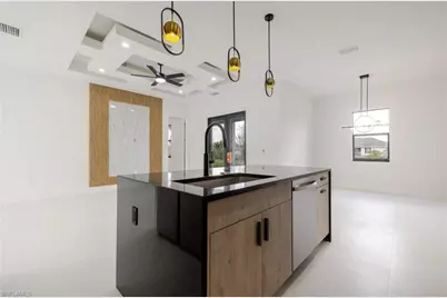 1211 Cloplon St E, Lehigh Acres, FL 33974 - Photo 7