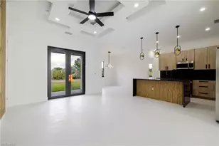 1211 Cloplon St E, Lehigh Acres, FL 33974 - Photo 9