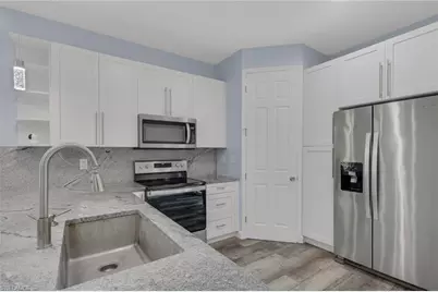 2977 4th Ave SE, Naples, FL 34117 - Photo 5