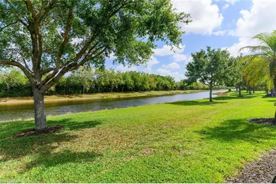 2926 Aviamar Cir, Naples, FL 34114 - Photo 29