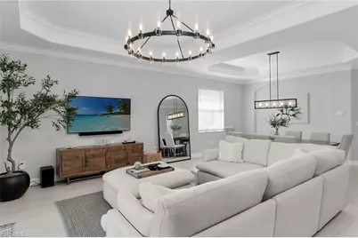 2926 Aviamar Cir, Naples, FL 34114 - Photo 13