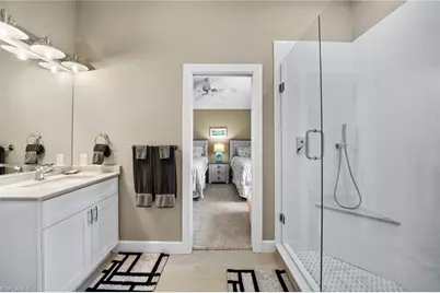 8888 Mustang Island Cir, Naples, FL 34113 - Photo 37