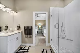 8888 Mustang Island Cir, Naples, FL 34113 - Photo 37