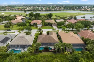 8888 Mustang Island Cir, Naples, FL 34113 - Photo 7