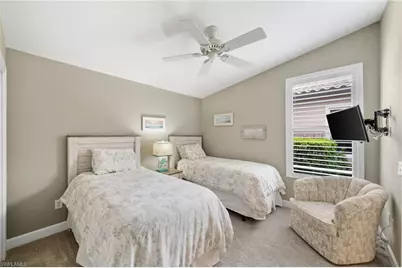 8888 Mustang Island Cir, Naples, FL 34113 - Photo 35