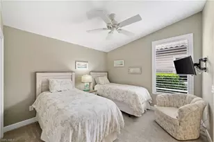 8888 Mustang Island Cir, Naples, FL 34113 - Photo 35