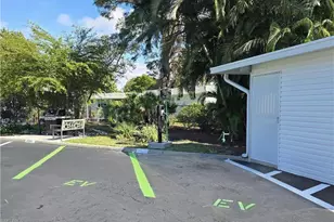 91 Georgetown Blvd, Naples, FL 34112 - Photo 19