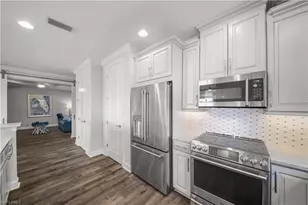 9685 Montelanico Loop, Naples, FL 34119 - Photo 11