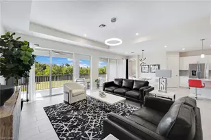 309 Indies Dr W, Naples, FL 34114 - Photo 3