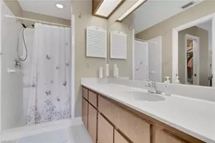 105 Montaubon Ct, Naples, FL 34112 - Photo 13