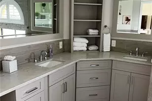 607 Beachwalk Cir, Naples, FL 34108 - Photo 17