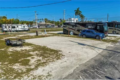 19281 #43 San Carlos Blvd, Fort Myers Beach, FL 33931 - Photo 3