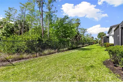 7515 Morgan Way, Naples, FL 34119 - Photo 23